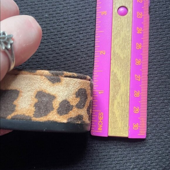 Leopard Print Open-Toed Heels 👠 🐆 - Picture 9 of 10